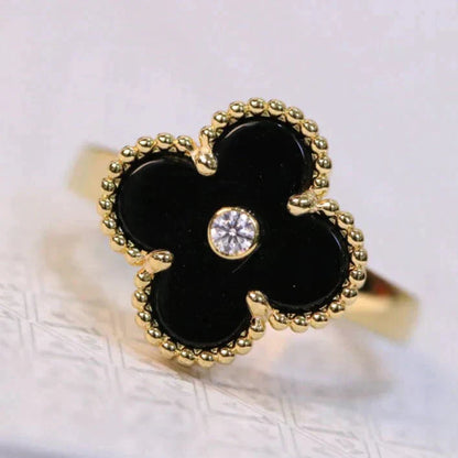 [Moco] KLEEBLATT ONYX RING GOLD DIAMANT