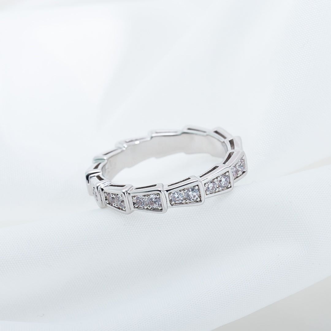 [Moco]SERPENTI RING SILBER DIAMANT GEPAPERT 3MM