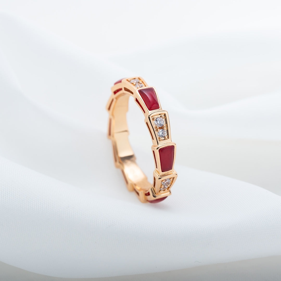 [Moco]SERPENTI RING ROTGOLD KARNEOL DIAMANT 3MM