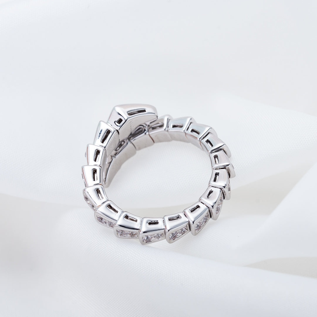 [Moco]SERPENTI RING SILBER DIAMANT GEPAPERT 4MM