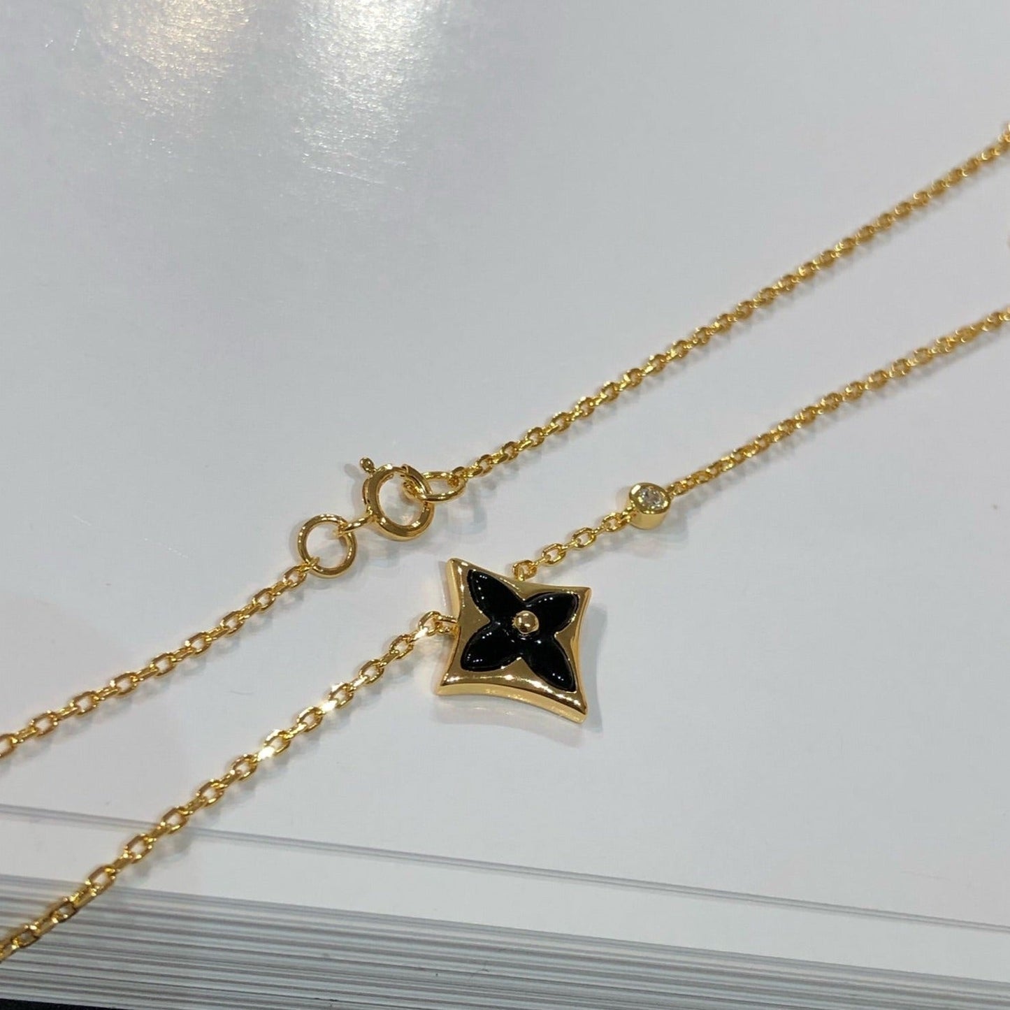 [Moco]STAR BLACK MOP NECKLACE