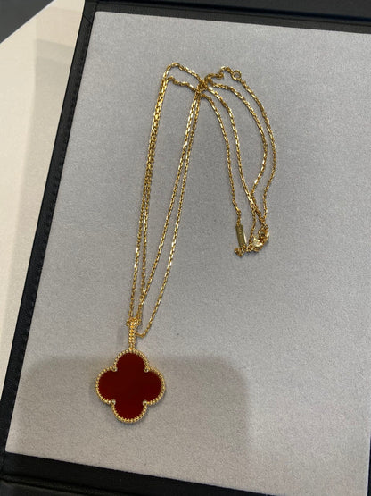 [Moco]CLOVER 25MM NECKLACE GOLD CARNELIAN