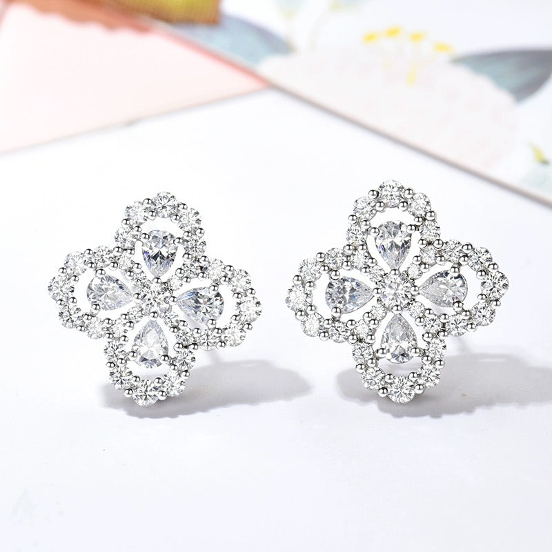 [Moco]LOOP EARRINGS FULL MOTIF DIAMOND 16MM