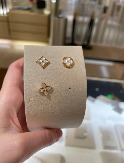 [Moco]STAR BLOSSOM STUD EARRINGS PINK GOLD DIAMONDS