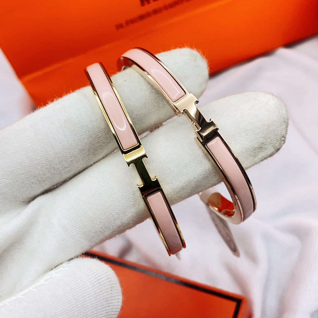 [Moco]CLASSIC HM CLIC  PINK 8MM ENAMEL BRACELET