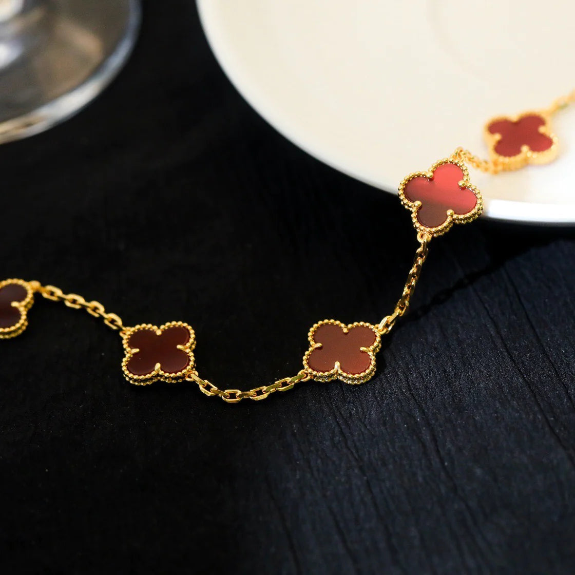 [Moco]CLOVER 5 MOTIFS RED AGATE  BRACELET