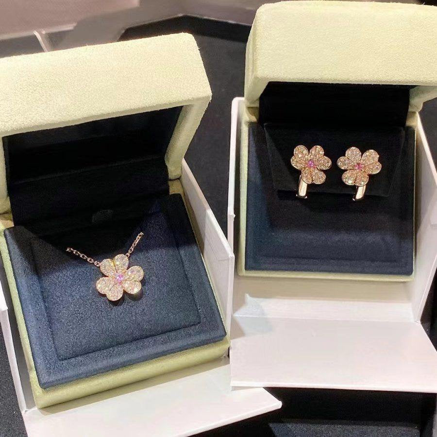 [Moco]FRIVOLE PINK GOLD FLOWER DIAMOND EARRINGS