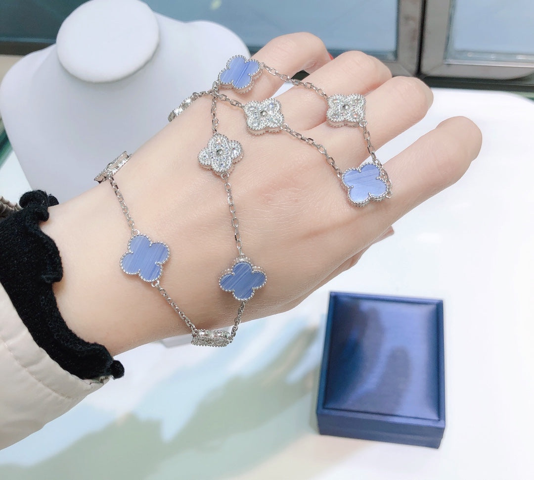 [Moco]CLOVER 10 MOTIFS CHALCEDONY DIAMONDS SILVER NECKLACE